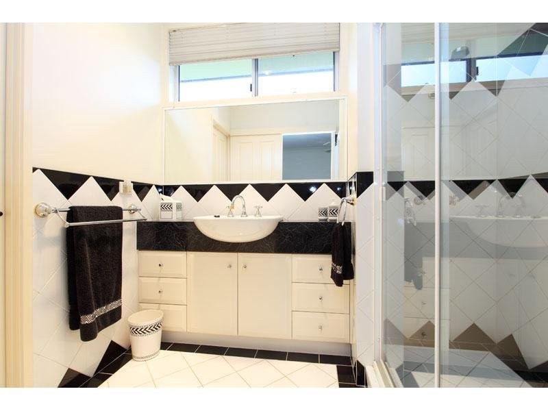 391 Ham Road, Wishart QLD 4122