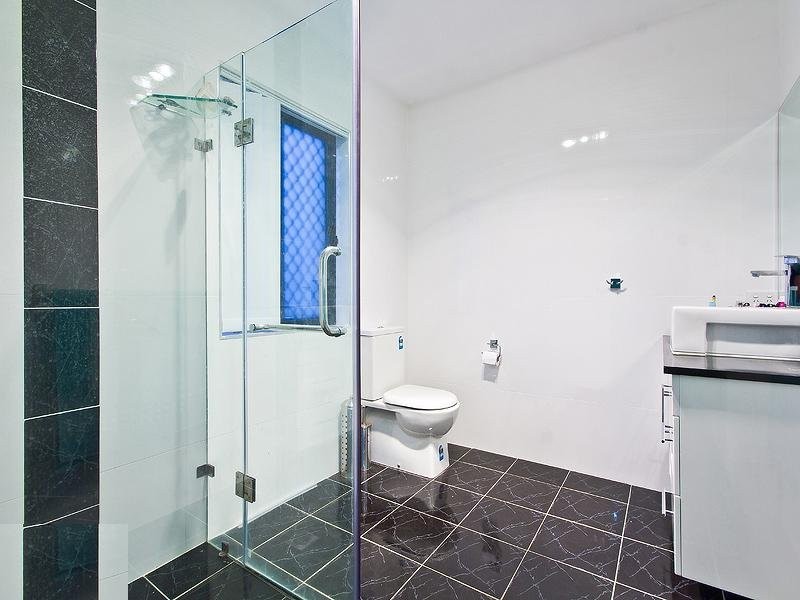 6 Hernandia Place, Mackenzie QLD 4156