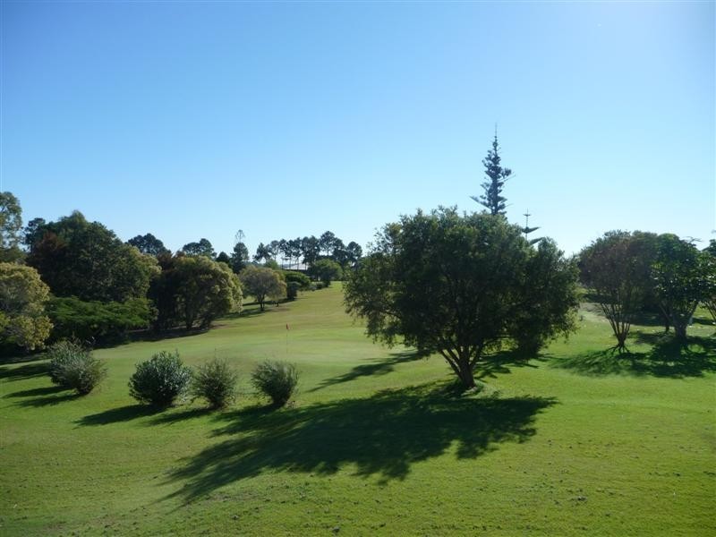 52 Flame Tree Crescent, Carindale QLD 4152