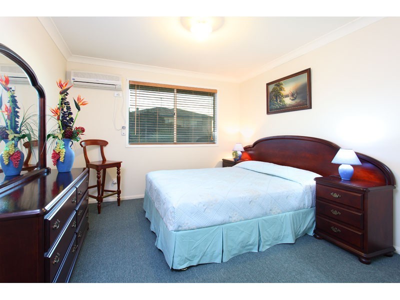 49 Silky Oak Crescent, Carindale QLD 4152