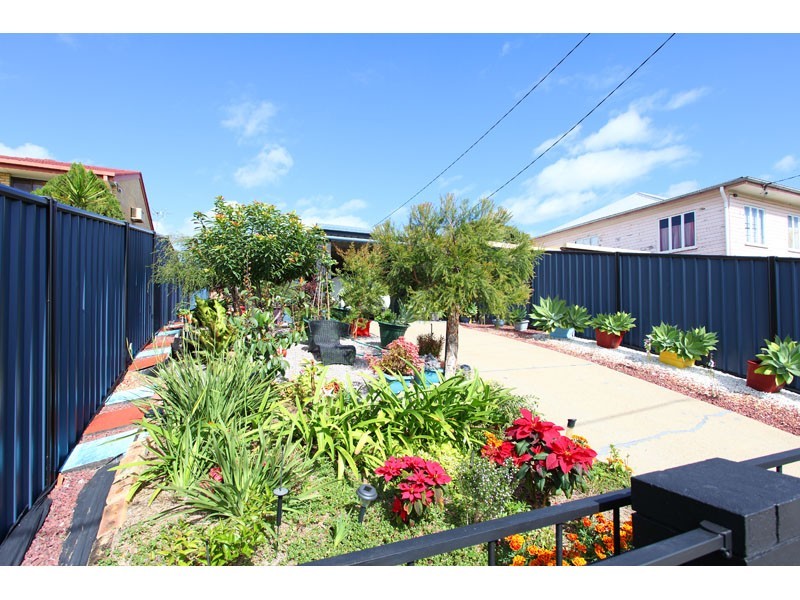 6 Taylor Street, Woolloongabba QLD 4102