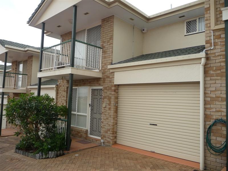 3 / 28 Osterley Road, Carina Heights QLD 4152