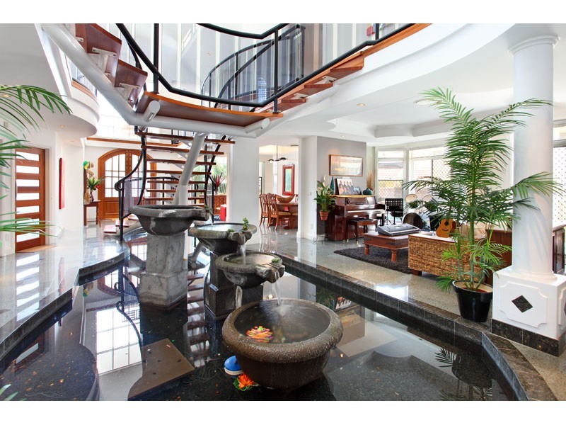 5 Tappin Court, Carindale QLD 4152