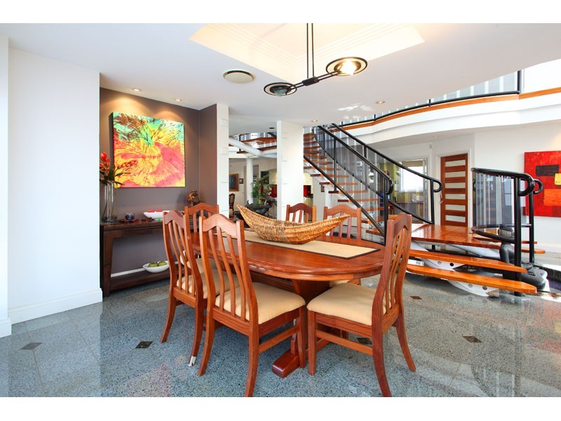 5 Tappin Court, Carindale QLD 4152