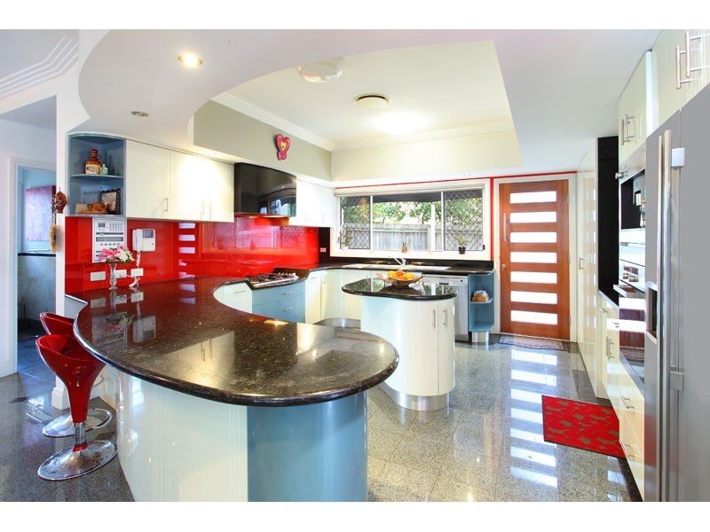 5 Tappin Court, Carindale QLD 4152