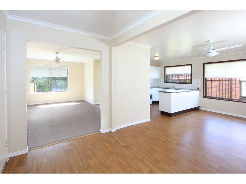 65 Tristan Street, Carindale QLD 4152