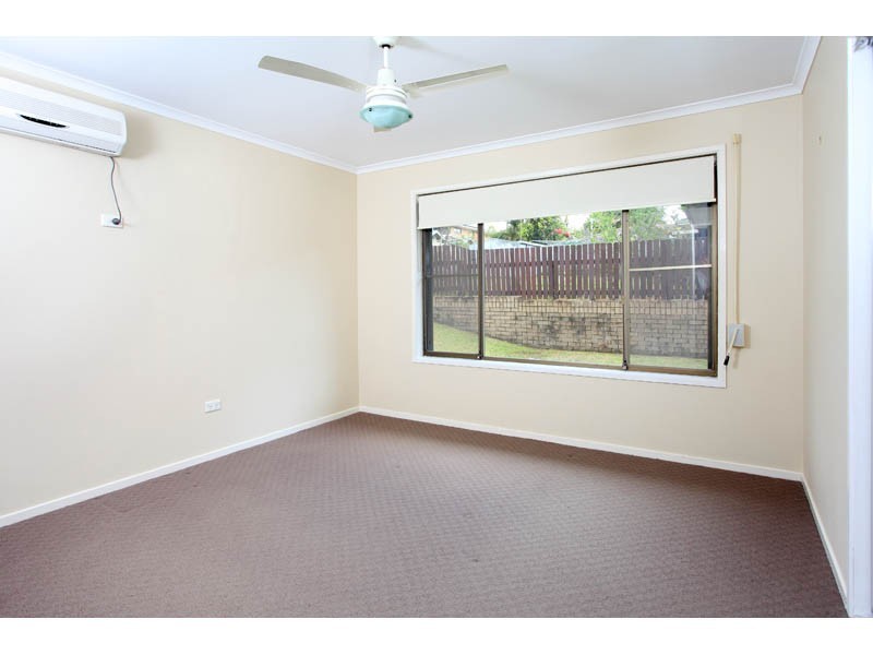 65 Tristan Street, Carindale QLD 4152