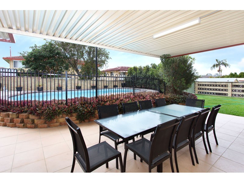 6 Remsen Street, Wishart QLD 4122