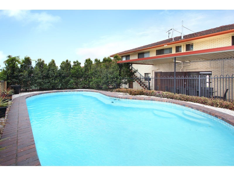 6 Remsen Street, Wishart QLD 4122