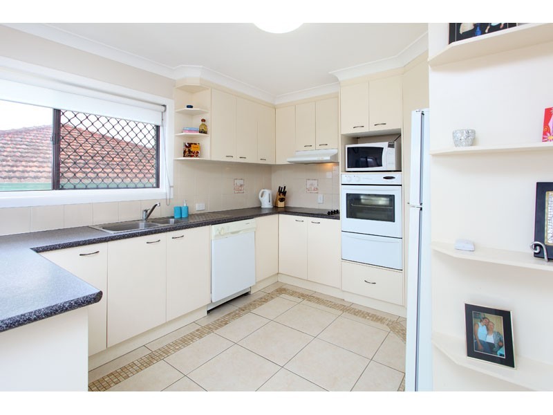 6 Remsen Street, Wishart QLD 4122