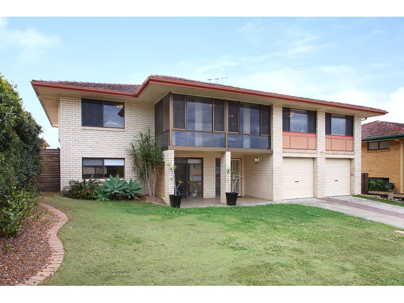 6 Remsen Street, Wishart QLD 4122