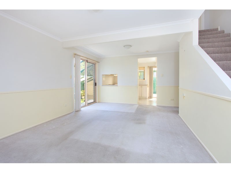 2 / 65 Anzac Road, Carina Heights QLD 4152