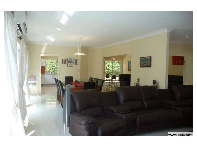 2 Botticelli Place, Mackenzie QLD 4156