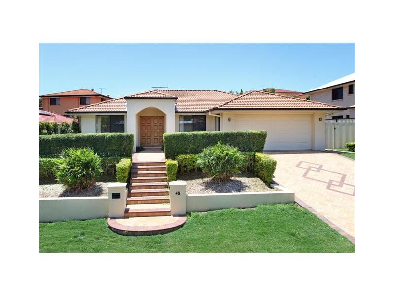 48 Kenilworth Place, Carindale QLD 4152