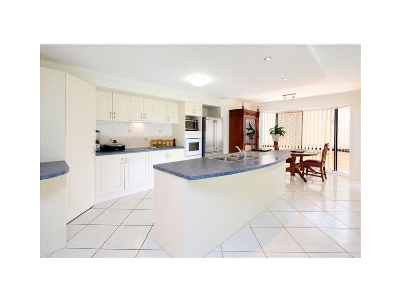 48 Kenilworth Place, Carindale QLD 4152