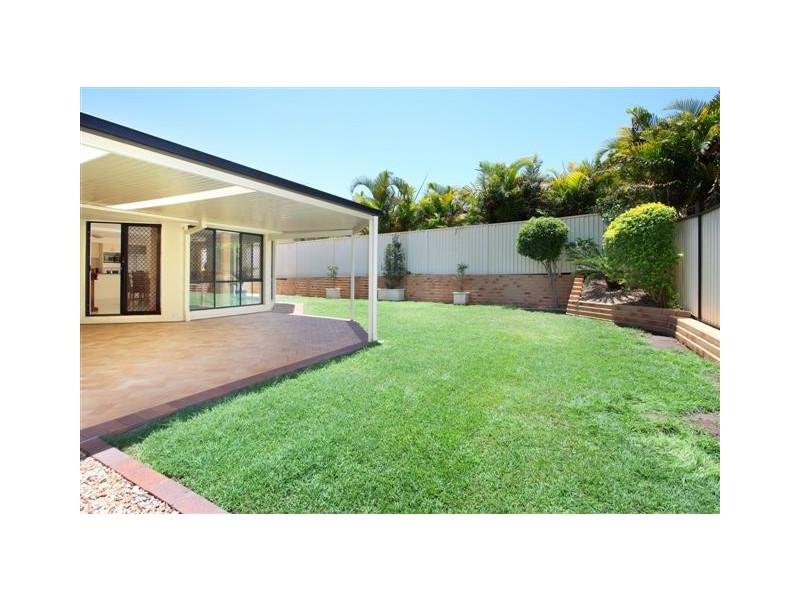 48 Kenilworth Place, Carindale QLD 4152