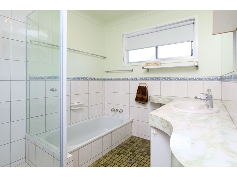 4 Chelsea Crescent, Alexandra Hills QLD 4161