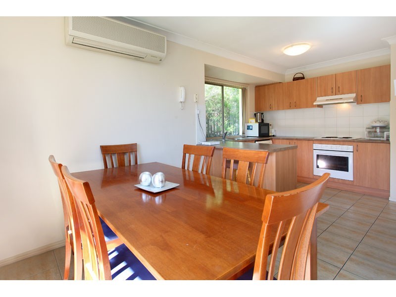 6 / 144 Meadowlands Road, Carina QLD 4152