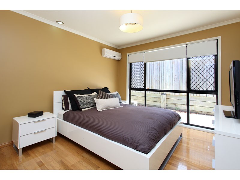 92 Coventry Circuit, Carindale QLD 4152