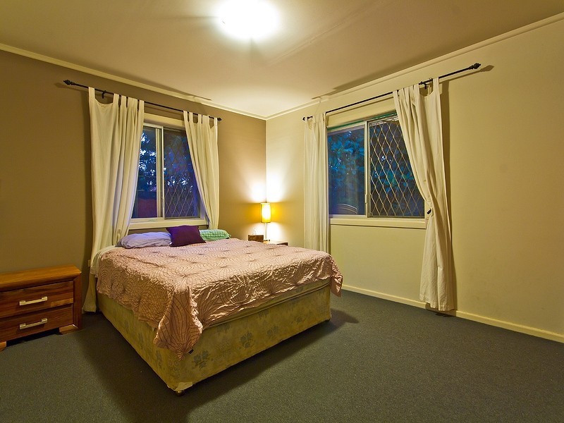 363 Bloomfield Street, Cleveland QLD 4163