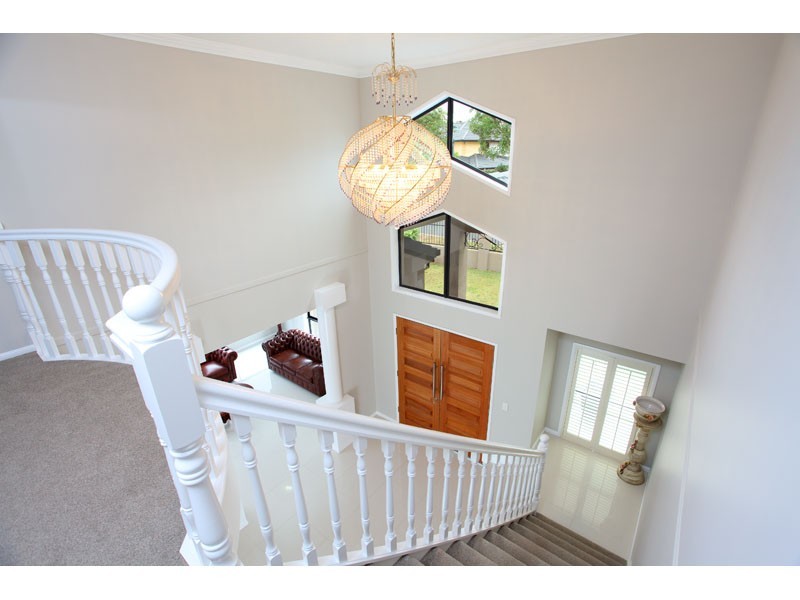 31 Connah Crescent, Carindale QLD 4152