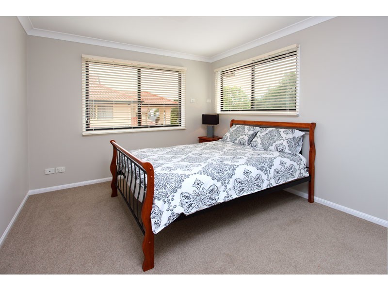 31 Connah Crescent, Carindale QLD 4152