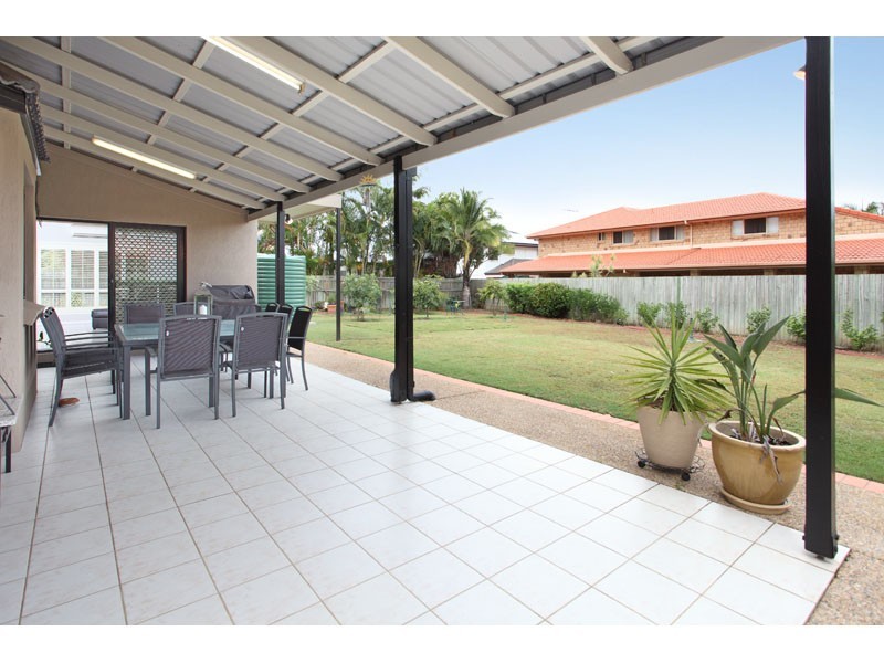 31 Connah Crescent, Carindale QLD 4152