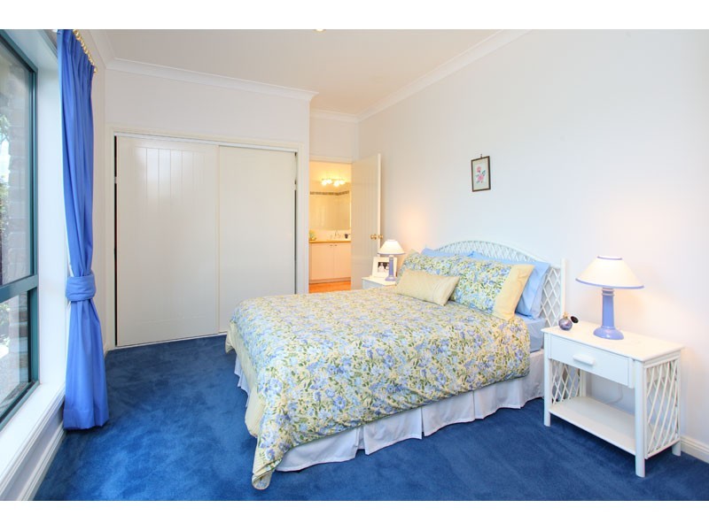 16 Cedar Close, Mackenzie QLD 4156