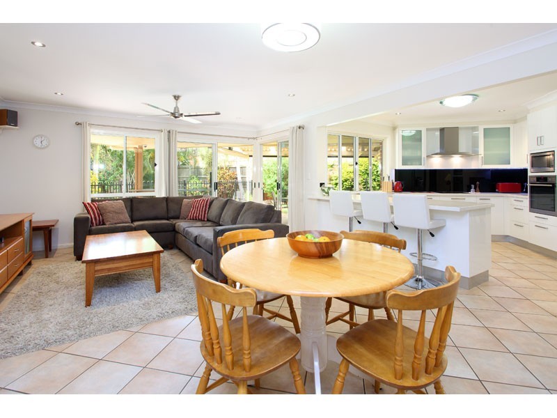 5 Bevan Street, Mount Gravatt East QLD 4122