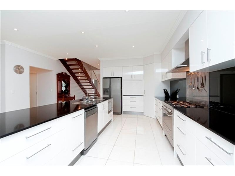 22 Jocelyn Place, Mount Gravatt East QLD 4122