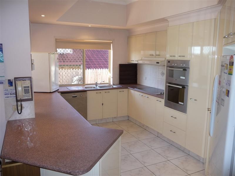 23 Braemar Place, Carindale QLD 4152