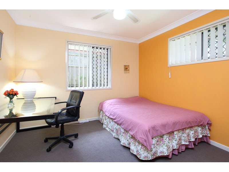 5 Stockton Close, Carindale QLD 4152