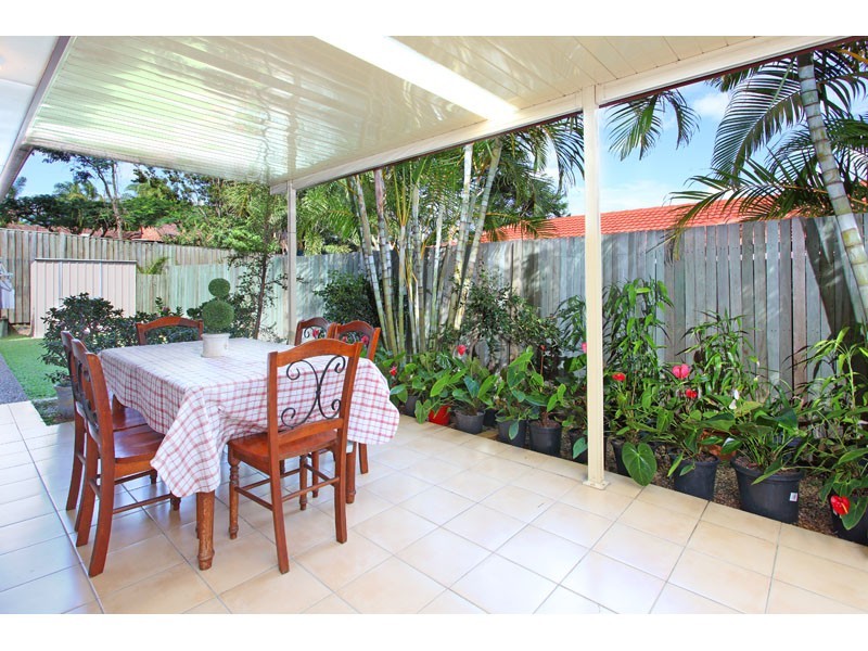 5 Stockton Close, Carindale QLD 4152