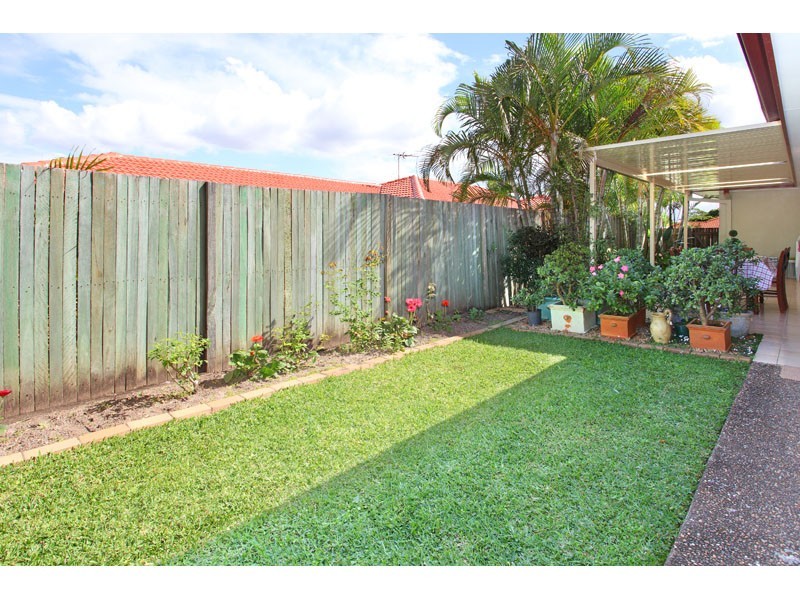 5 Stockton Close, Carindale QLD 4152
