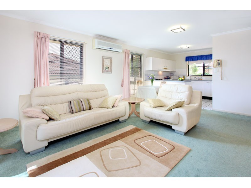 35.43 Scrub Road, Carindale QLD 4152