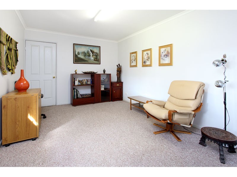 35.43 Scrub Road, Carindale QLD 4152