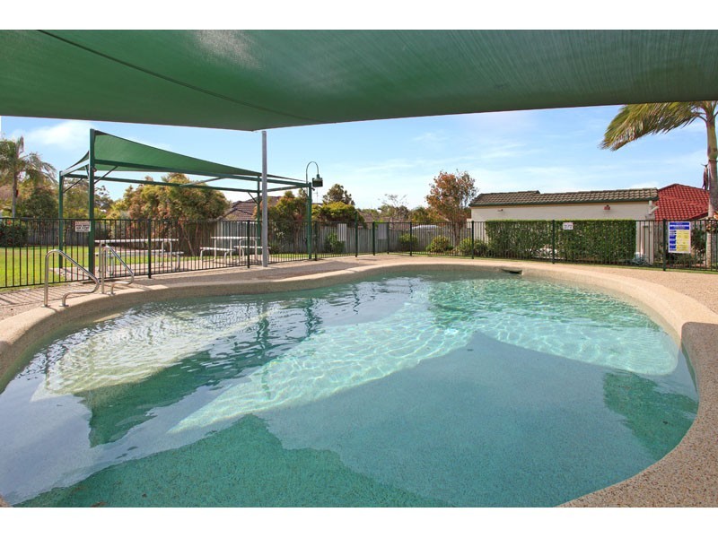 35.43 Scrub Road, Carindale QLD 4152