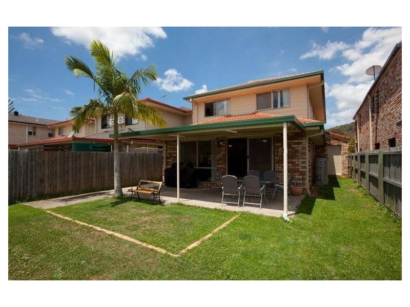 13 Araluen Street, Carindale QLD 4152