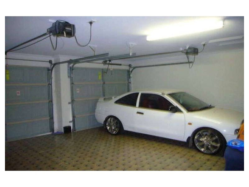 13 Araluen Street, Carindale QLD 4152