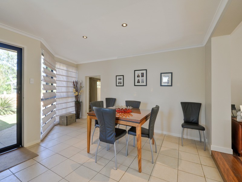 36 Lynmouth Street, Upper Mount Gravatt QLD 4122