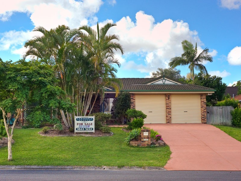 15 Parklane Place, Carindale QLD 4152