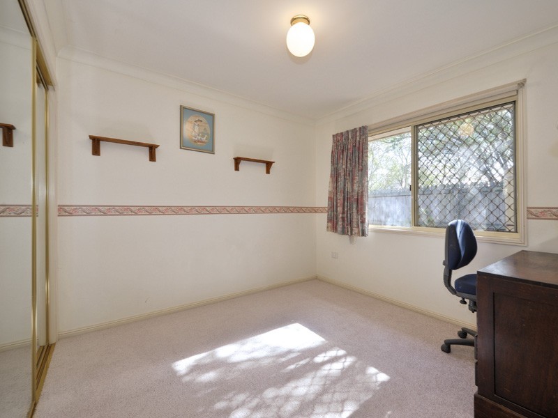 15 Parklane Place, Carindale QLD 4152