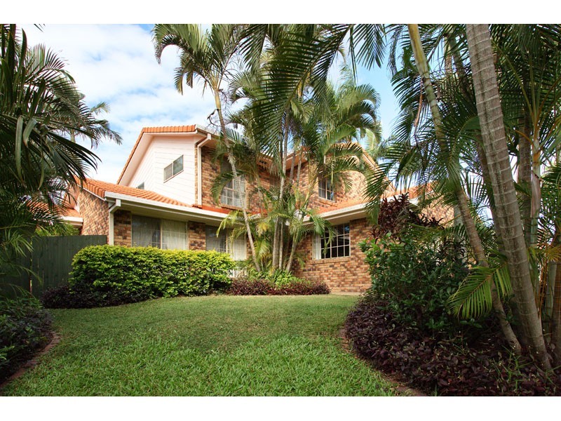 53 Kilmorey Street, Carindale QLD 4152