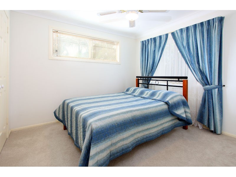 53 Kilmorey Street, Carindale QLD 4152