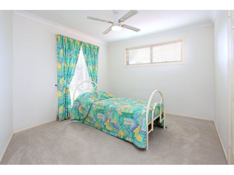 53 Kilmorey Street, Carindale QLD 4152