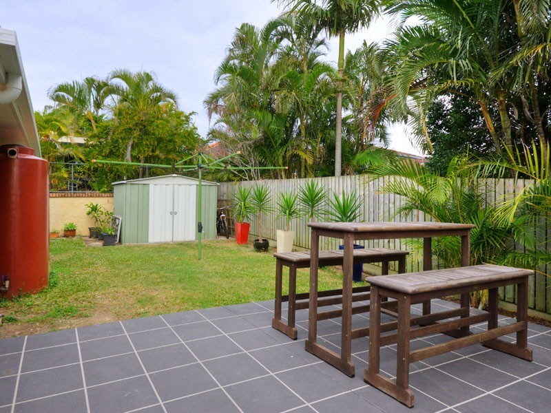 97 Scrub Road, Carindale QLD 4152