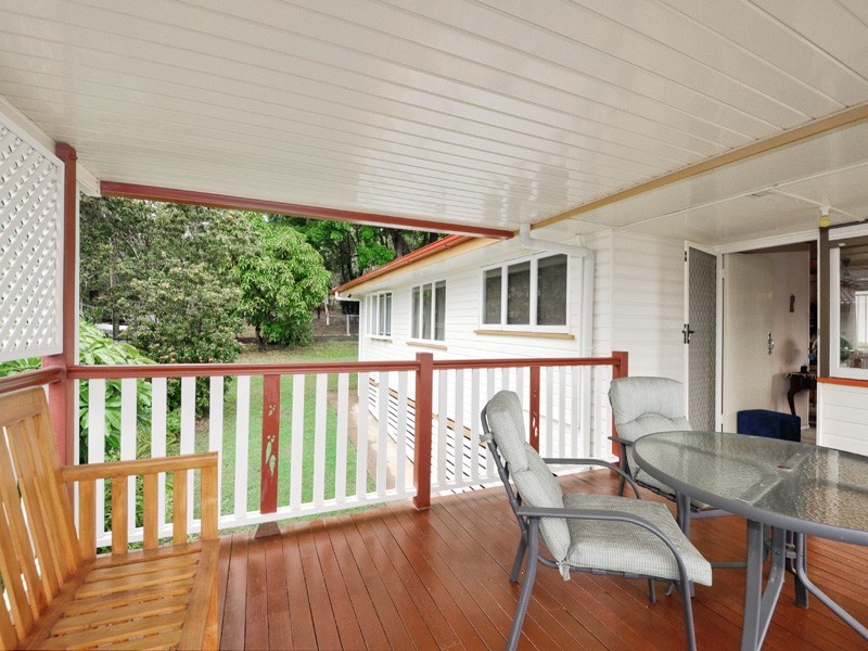 34 Milanion Crescent, Carindale QLD 4152