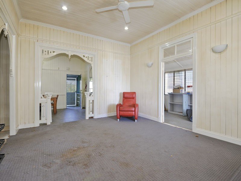 71 Wynnum Road, Norman Park QLD 4170