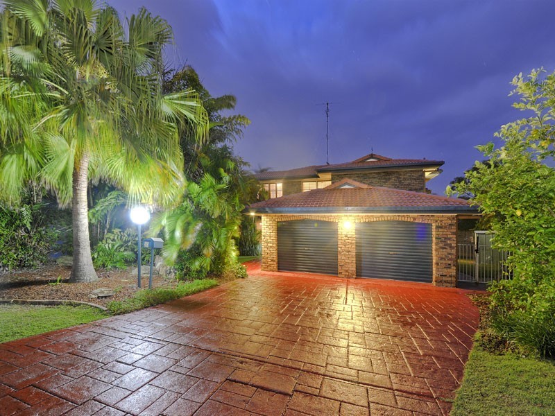 6 Myola Court, Carindale QLD 4152