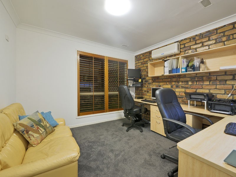 6 Myola Court, Carindale QLD 4152